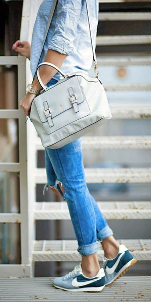 خرید کفش زنانه در دیزی بست