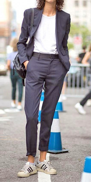 خرید کفش زنانه در دیزی بست